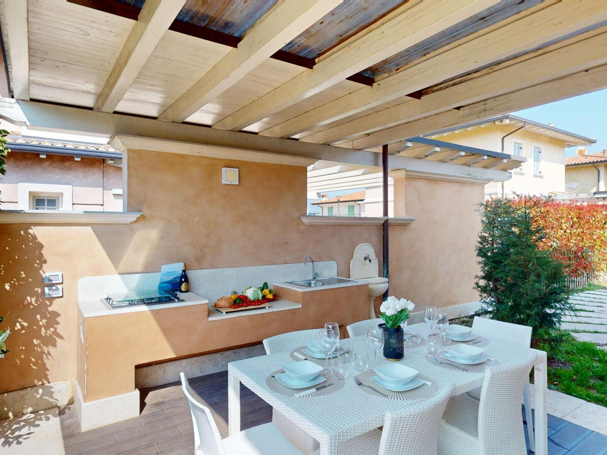 Villa Dolcevita By Bookinggardalake Manerba del Garda Zewnętrze zdjęcie