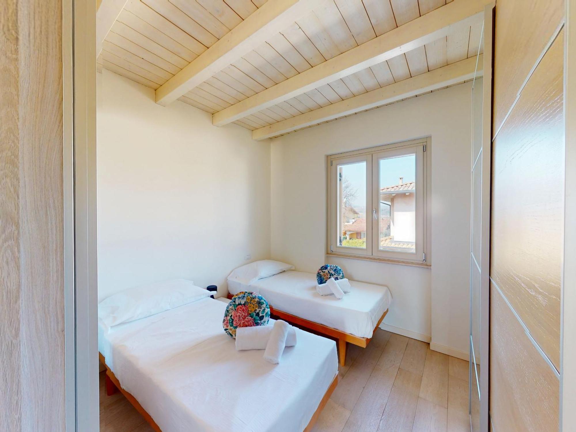Villa Dolcevita By Bookinggardalake Manerba del Garda Zewnętrze zdjęcie