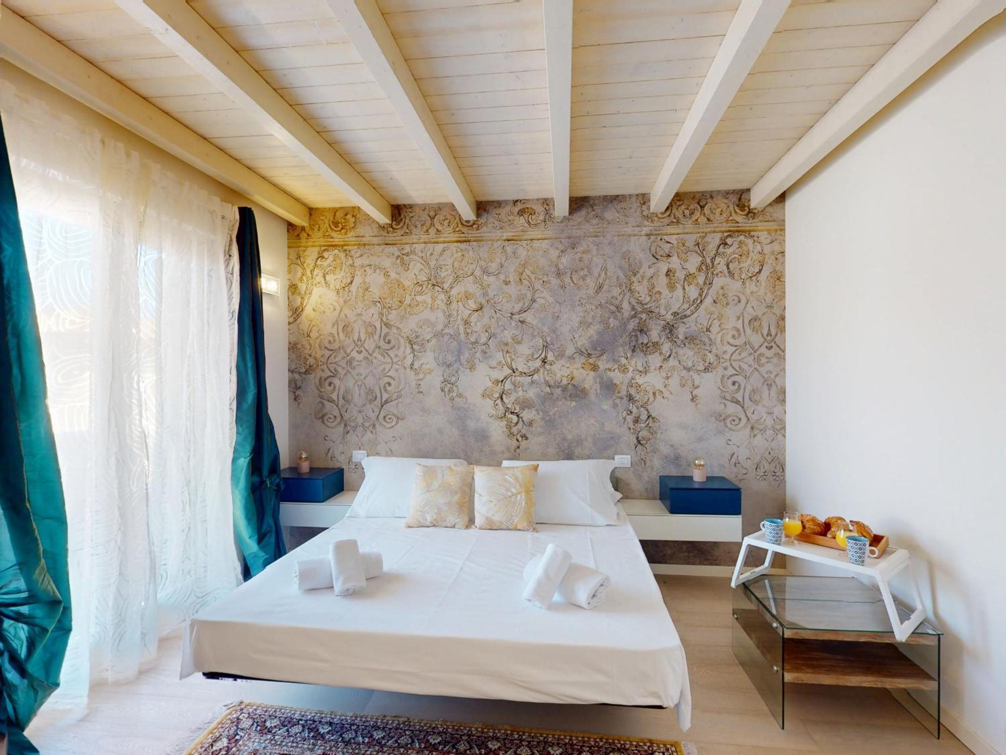 Villa Dolcevita By Bookinggardalake Manerba del Garda Zewnętrze zdjęcie
