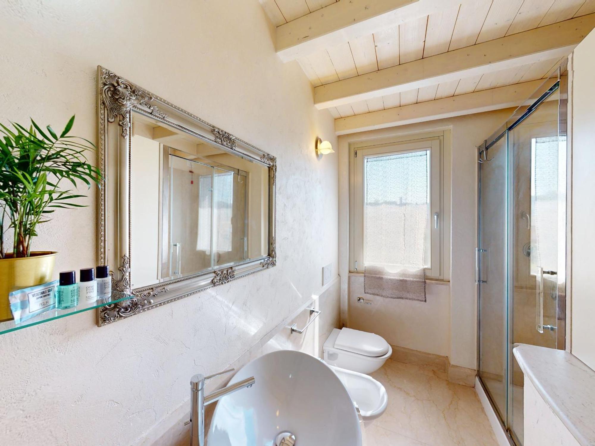 Villa Dolcevita By Bookinggardalake Manerba del Garda Zewnętrze zdjęcie